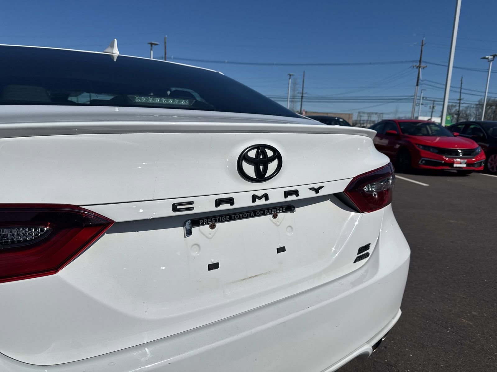 Thumbnail: 2023 Toyota Camry - 17