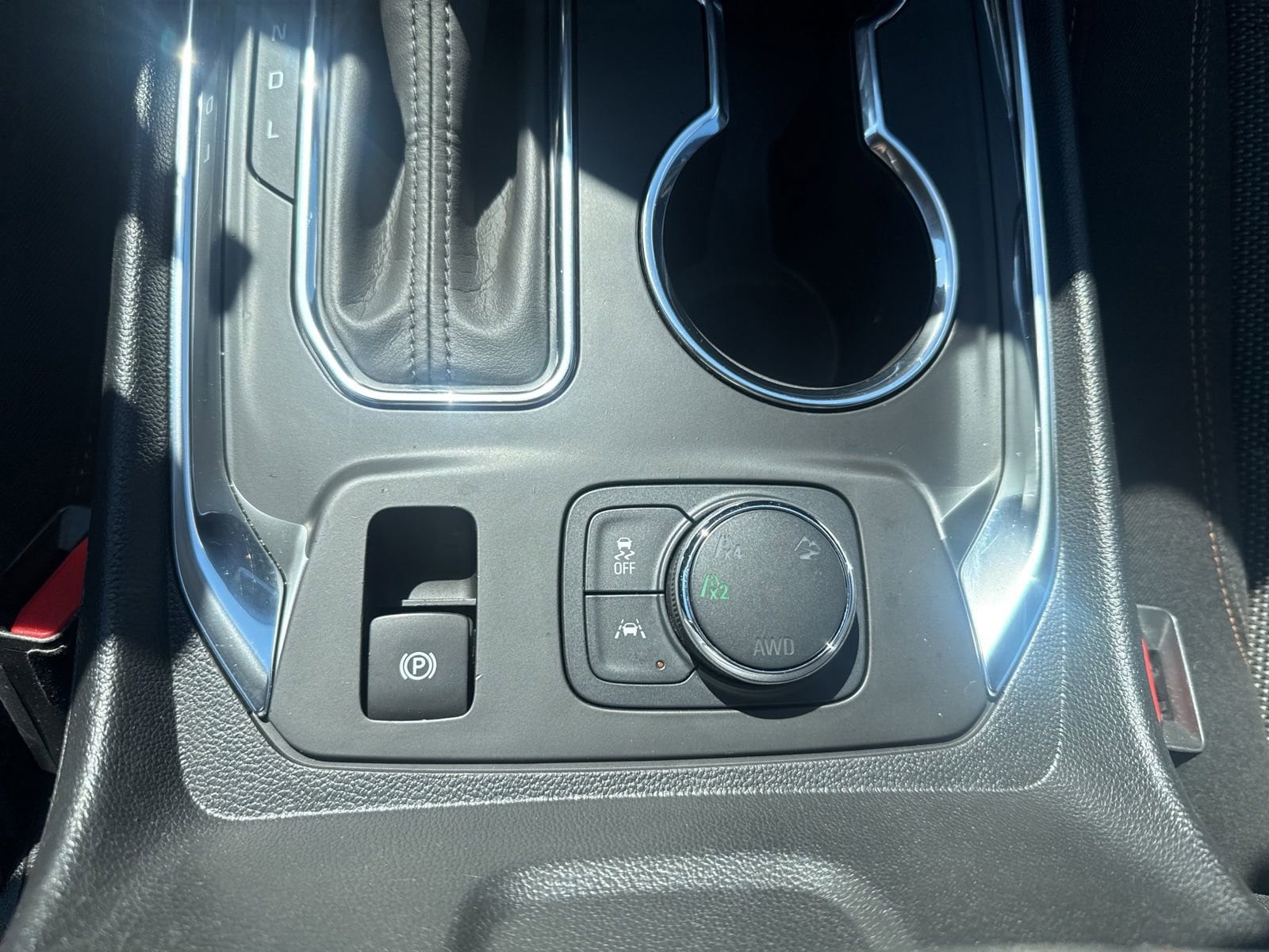Thumbnail: 2020 Chevrolet Traverse - 31