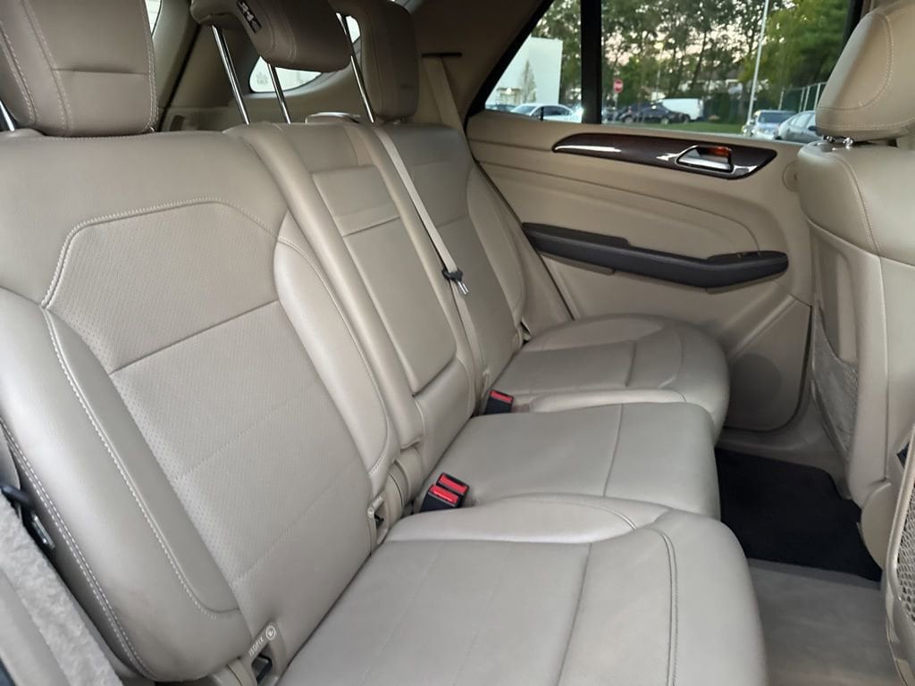 Thumbnail: 2014 Mercedes-Benz M-Class - 22