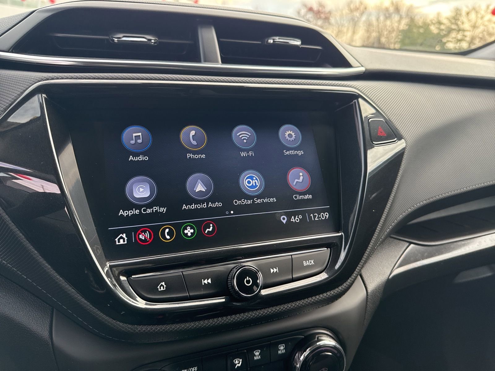 Thumbnail: 2023 Chevrolet TrailBlazer - 30