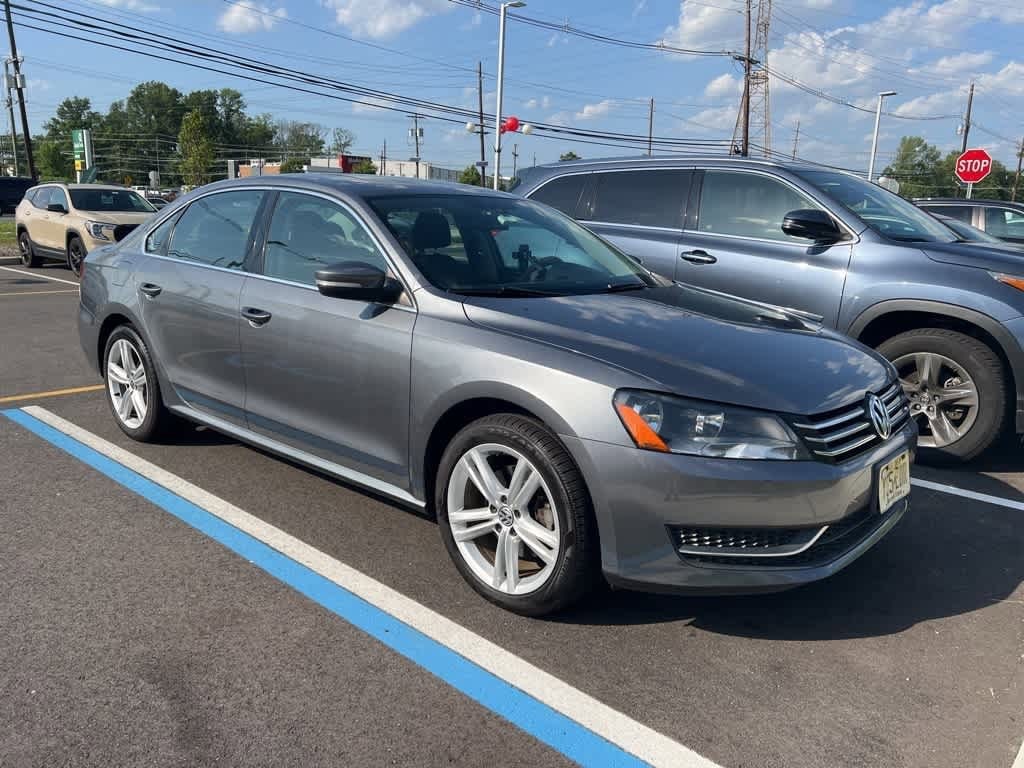 Thumbnail: 2014 Volkswagen Passat - 2