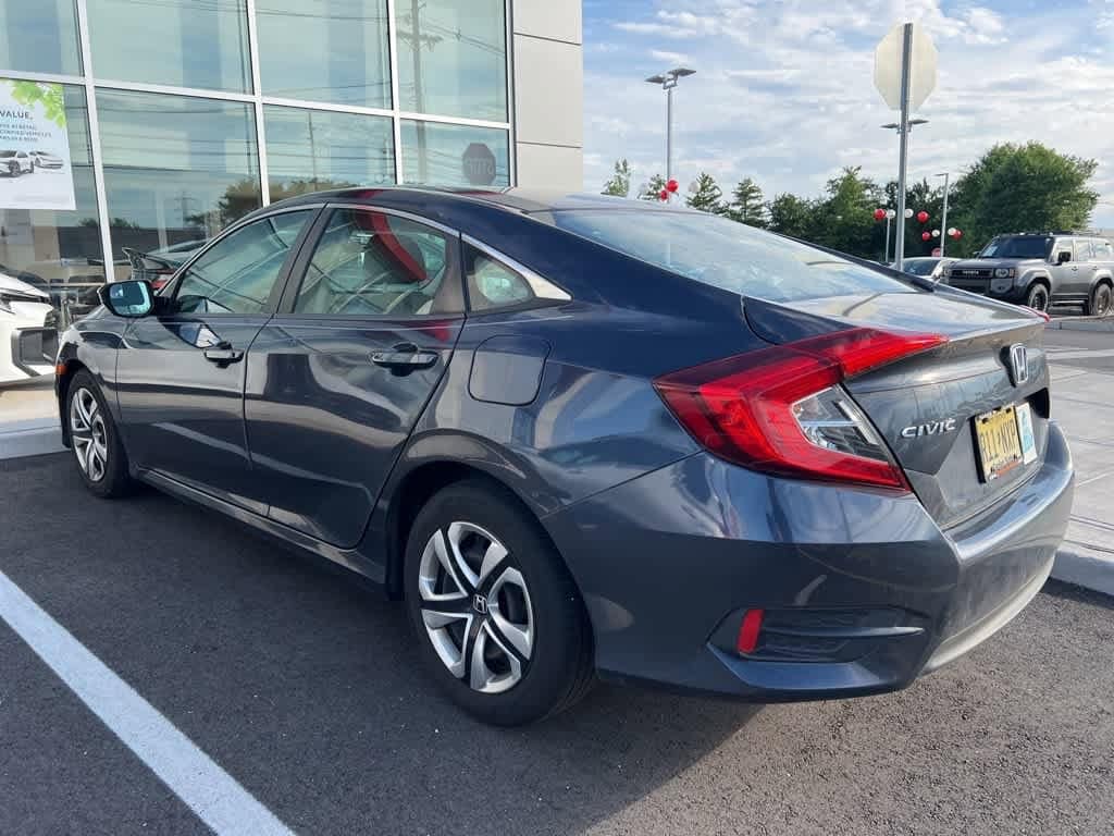 Thumbnail: 2018 Honda Civic - 4