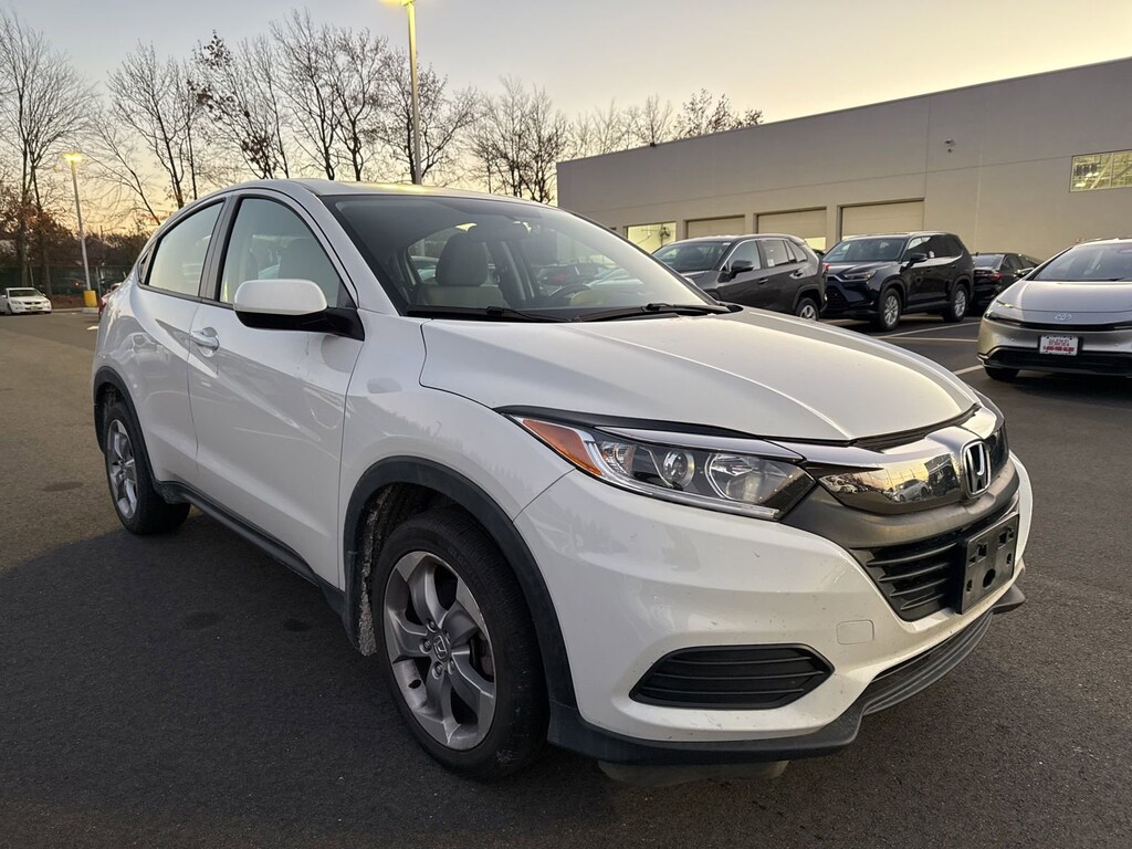 Used 2022 Honda HR-V LX AWD SUV