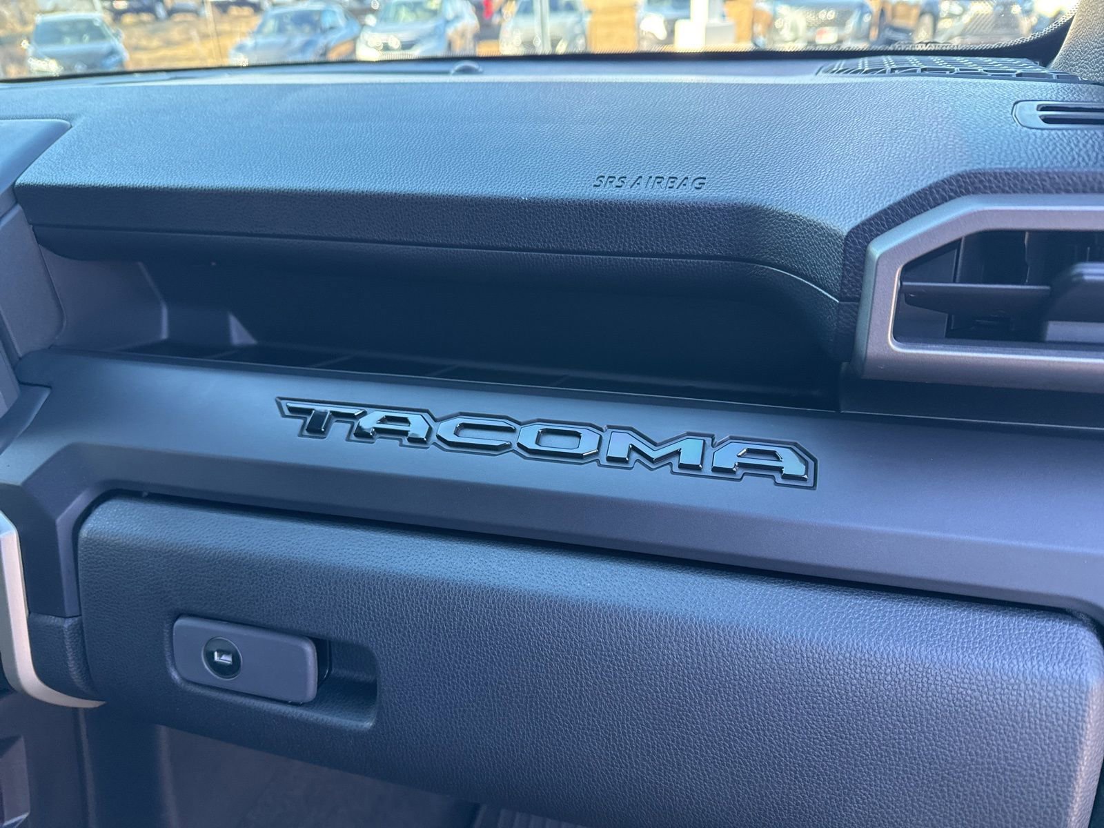 Thumbnail: 2025 Toyota Tacoma - 30