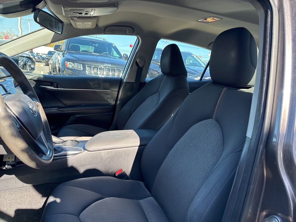 Thumbnail: 2020 Toyota Camry - 18