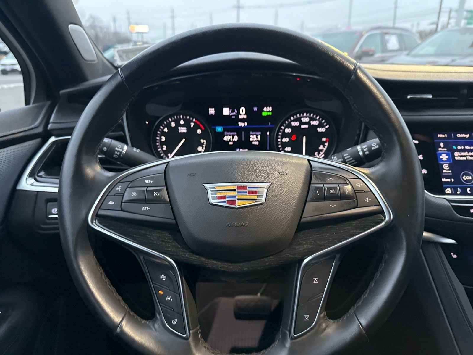 Thumbnail: 2023 Cadillac XT5 - 28