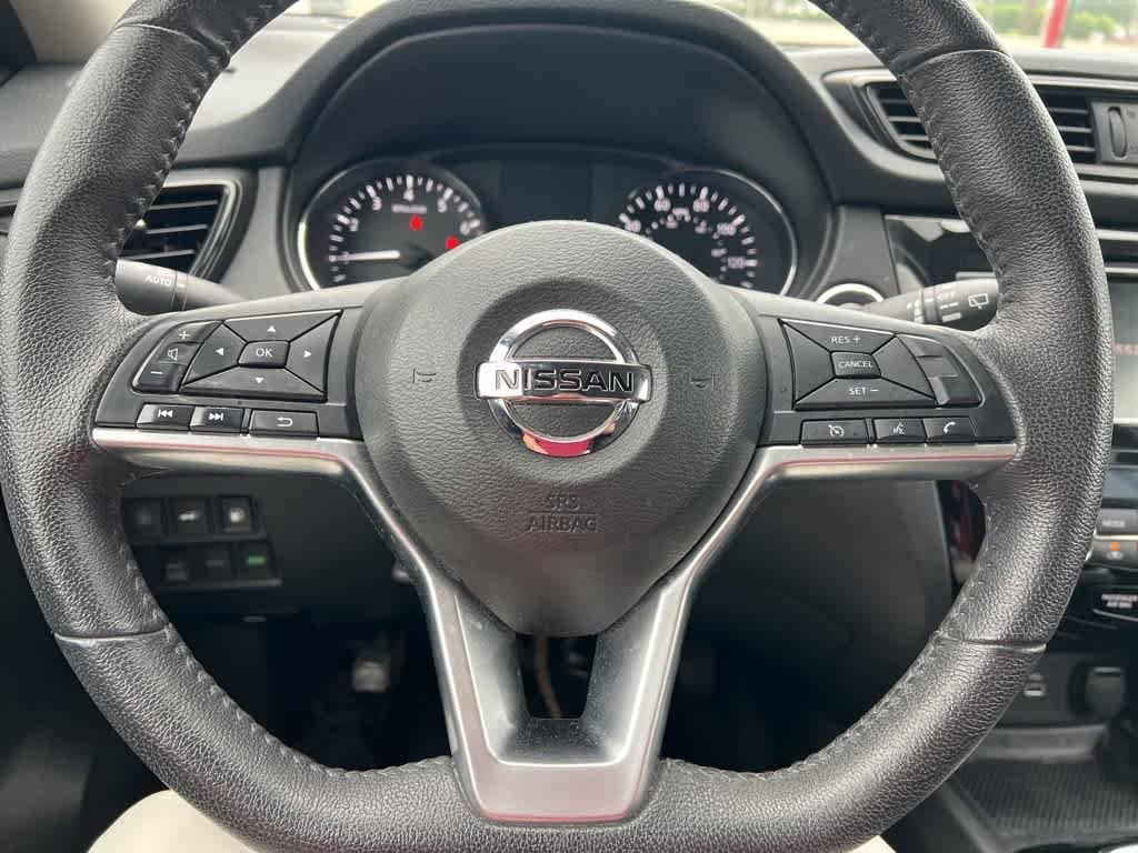 2019 Nissan Rogue SV 20