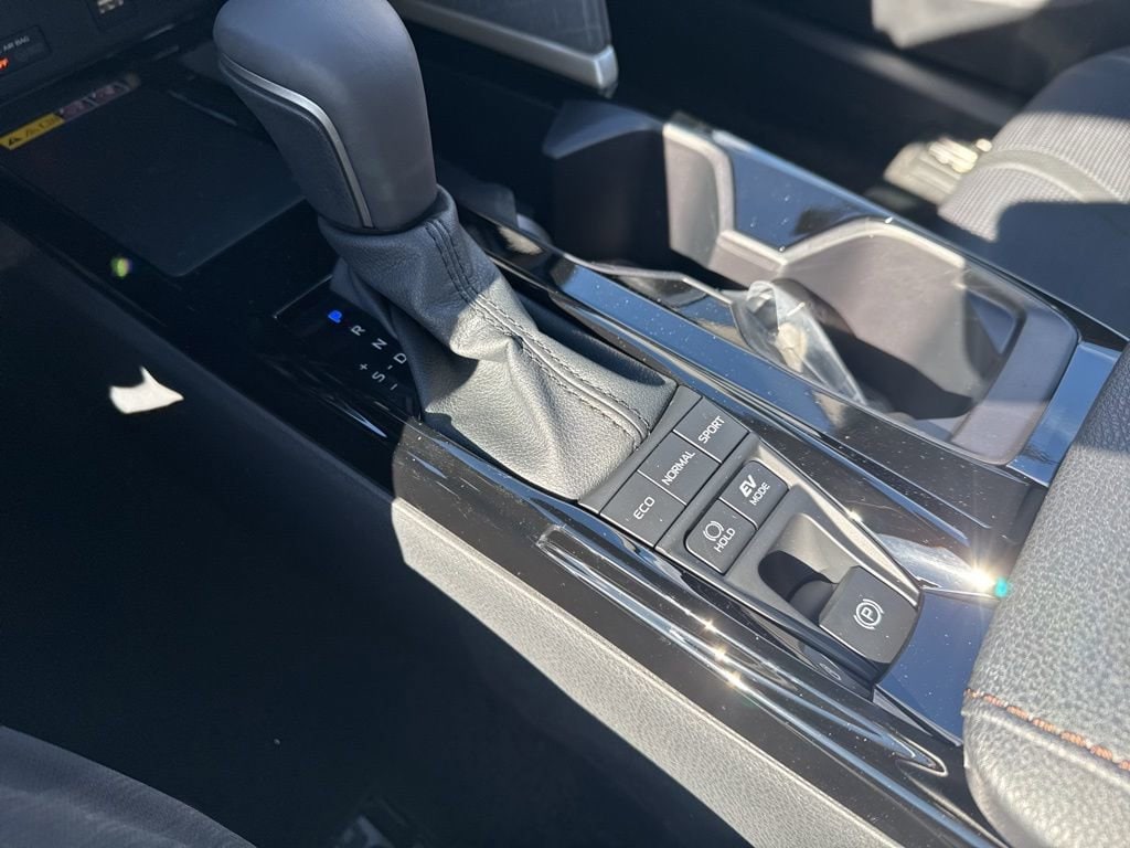 Thumbnail: 2026 Toyota Camry - 23