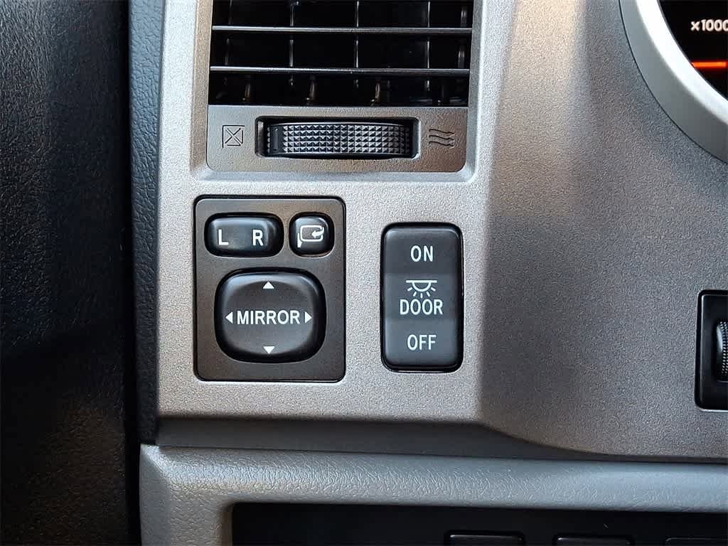 Thumbnail: 2010 Toyota Tundra - 30