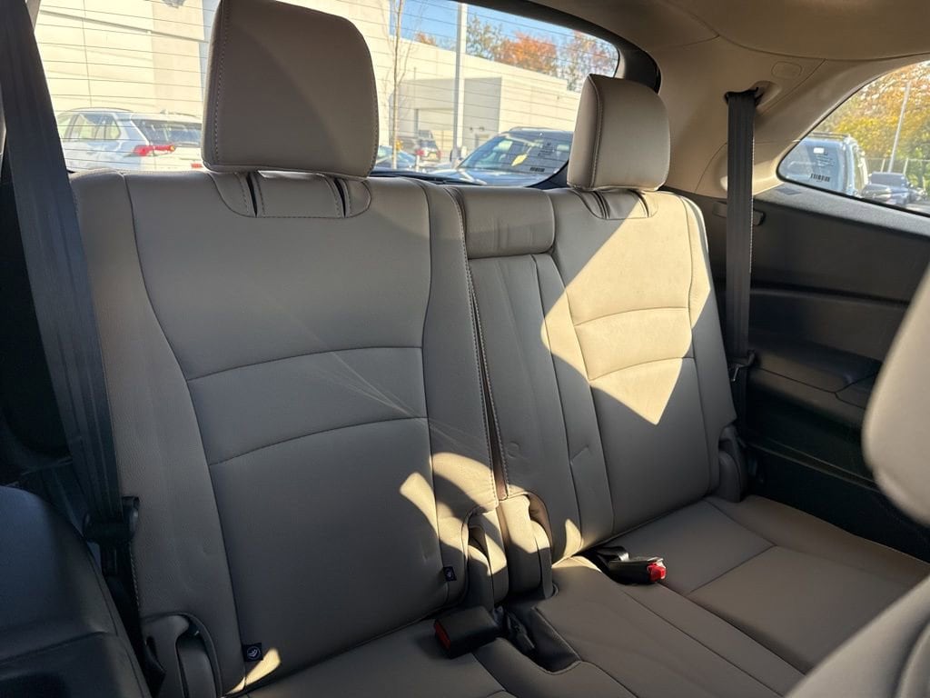 Thumbnail: 2022 Honda Pilot - 24