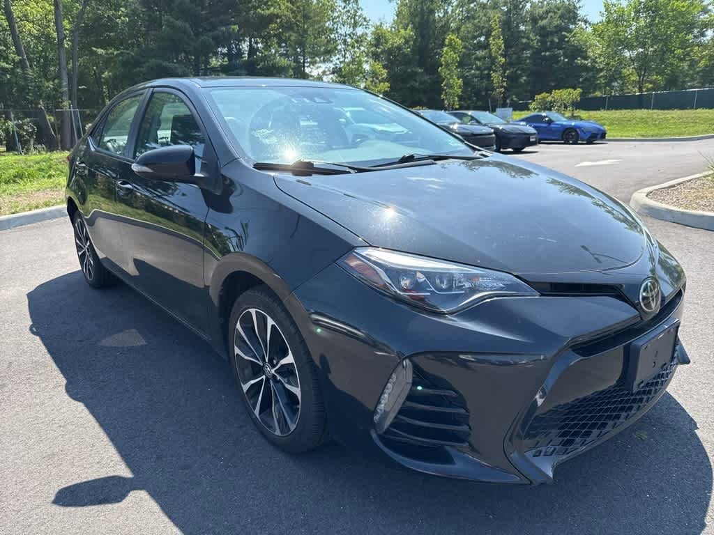Thumbnail: 2017 Toyota Corolla - 2