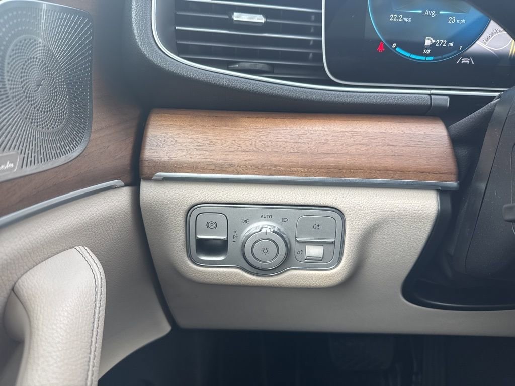 Thumbnail: 2022 Mercedes-Benz GLE - 28