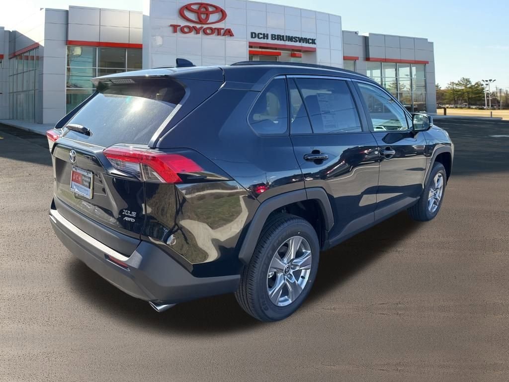 Thumbnail: 2025 Toyota RAV4 - 4