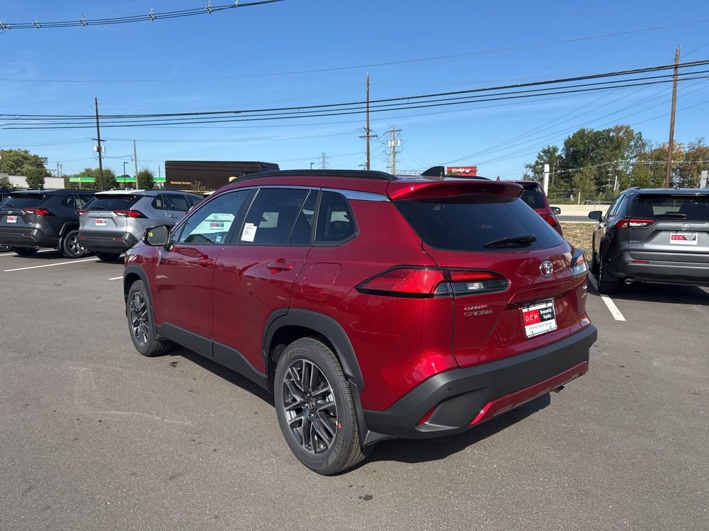 2026 Toyota Corolla Cross XLE photo 4