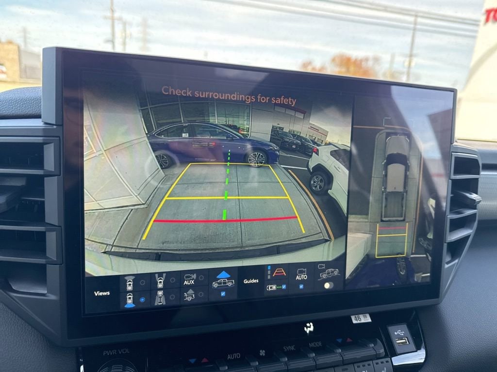 Thumbnail: 2025 Toyota Tundra - 22