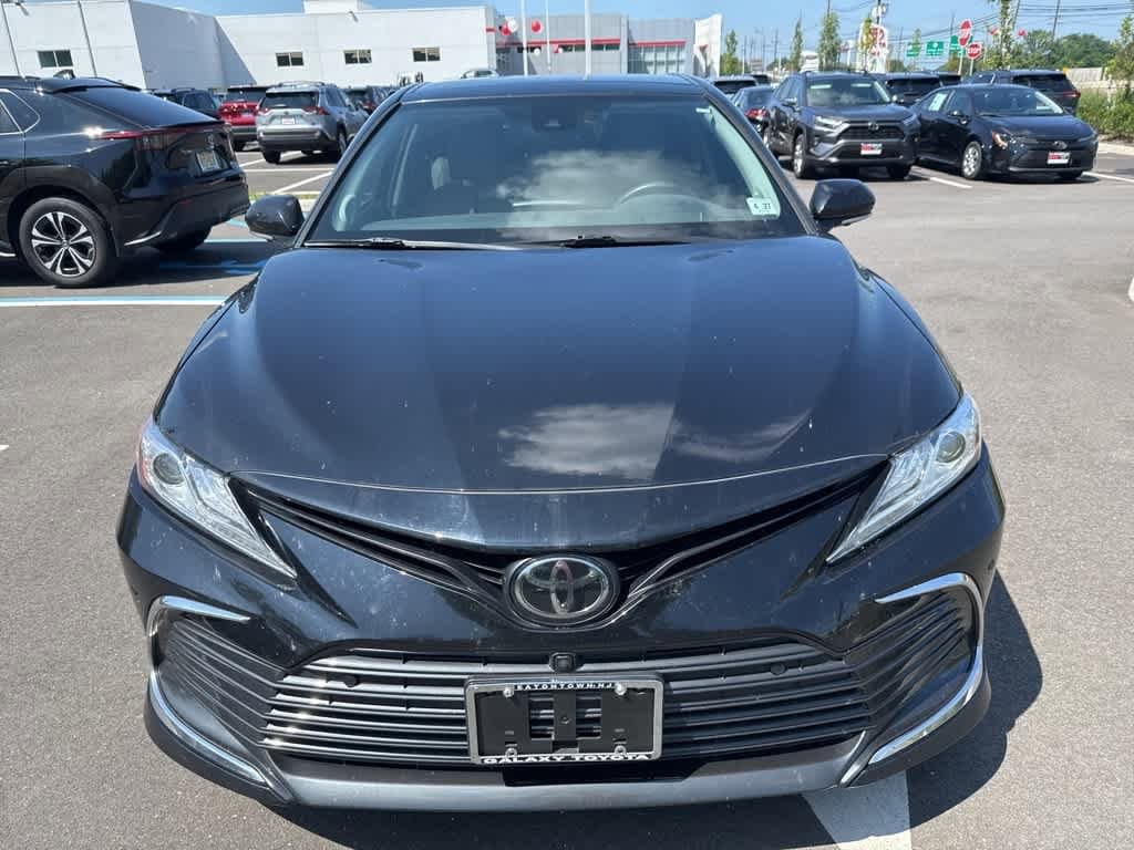 Thumbnail: 2022 Toyota Camry - 5