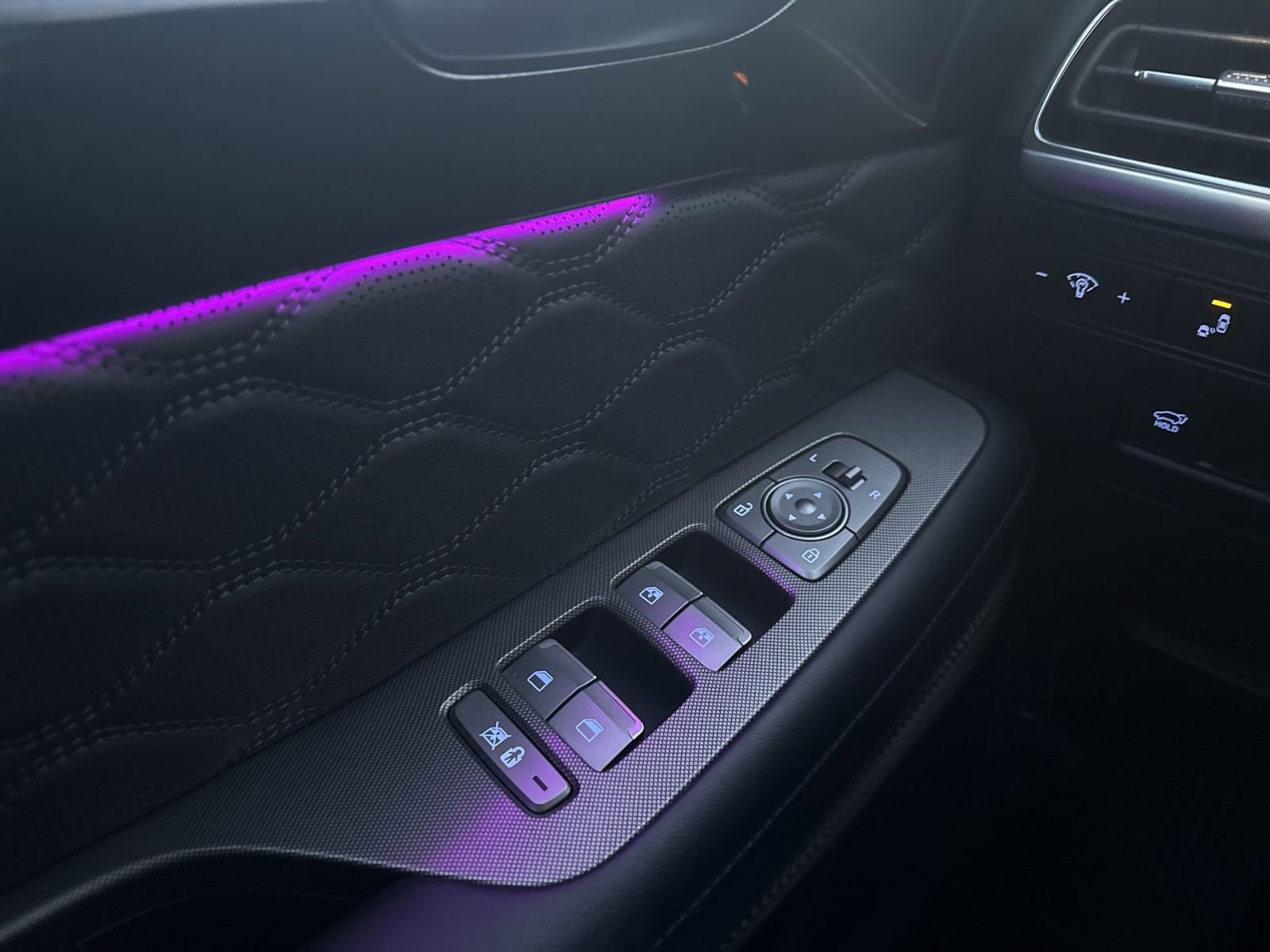 Thumbnail: 2022 Hyundai Palisade - 35