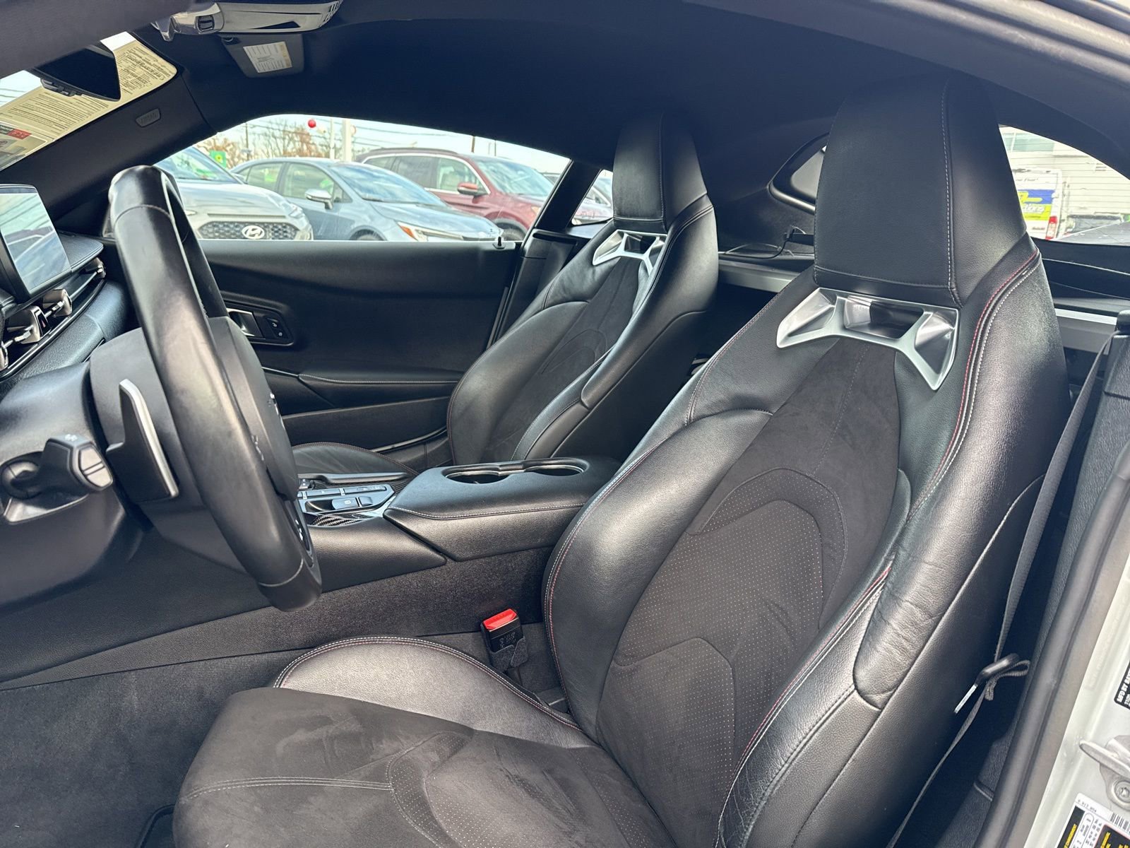 Thumbnail: 2021 Toyota GR Supra - 21