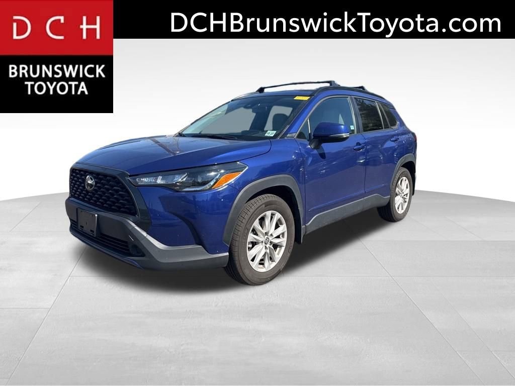 Thumbnail: 2022 Toyota Corolla Cross - 1