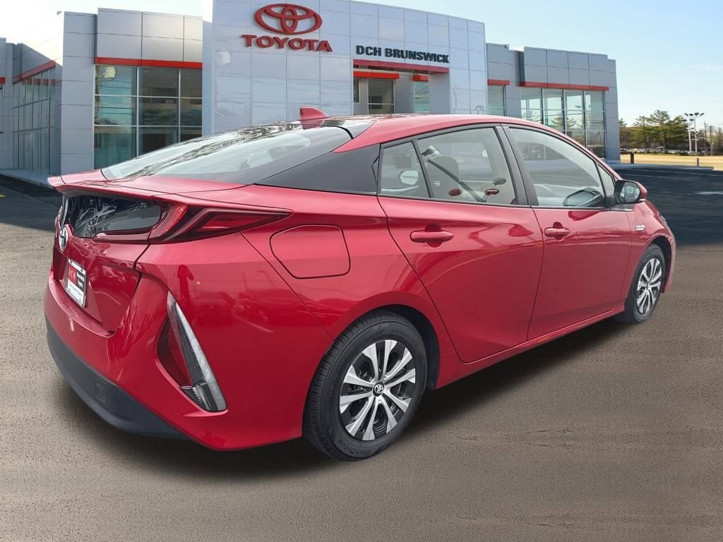 Thumbnail: 2022 Toyota Prius Prime - 5