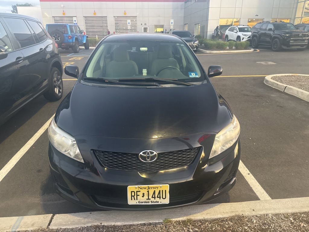 Thumbnail: 2010 Toyota Corolla - 6