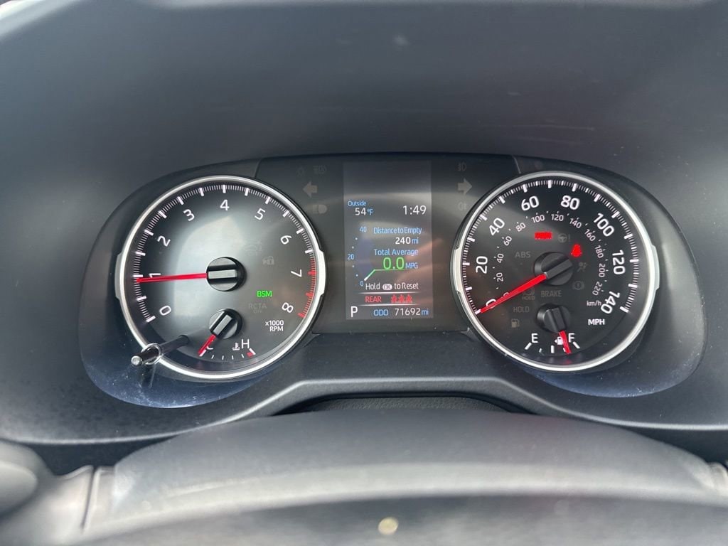 Thumbnail: 2020 Toyota RAV4 - 33