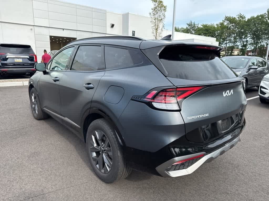 Thumbnail: 2023 Kia Sportage - 4