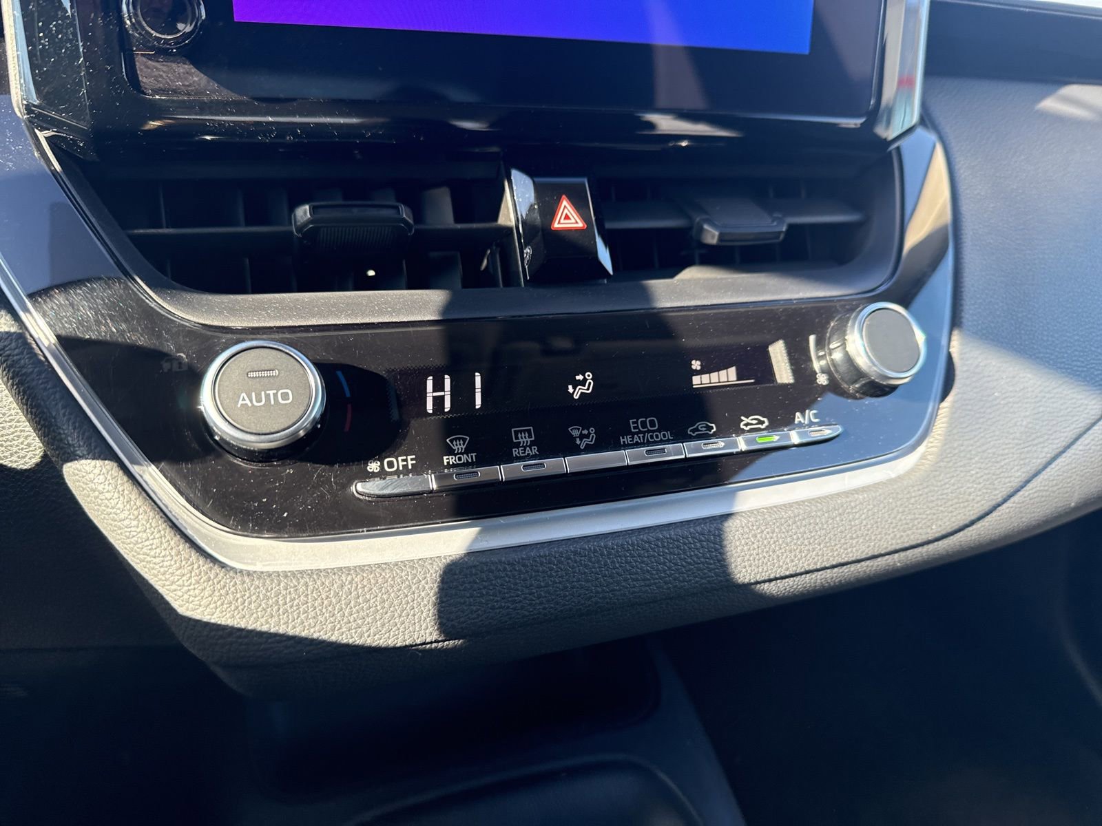 Thumbnail: 2023 Toyota Corolla - 26