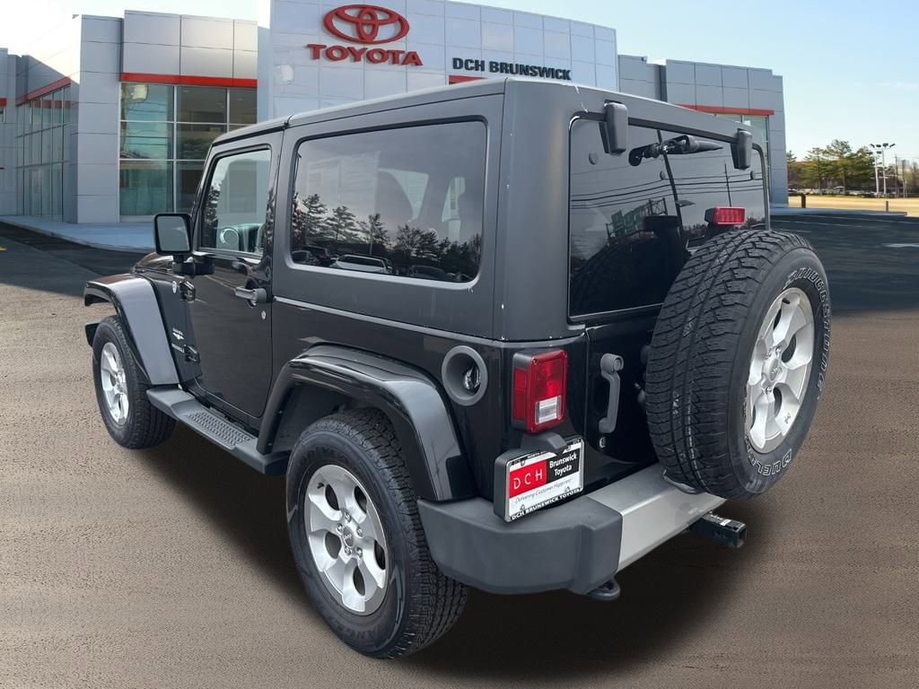 Thumbnail: 2013 Jeep Wrangler - 14