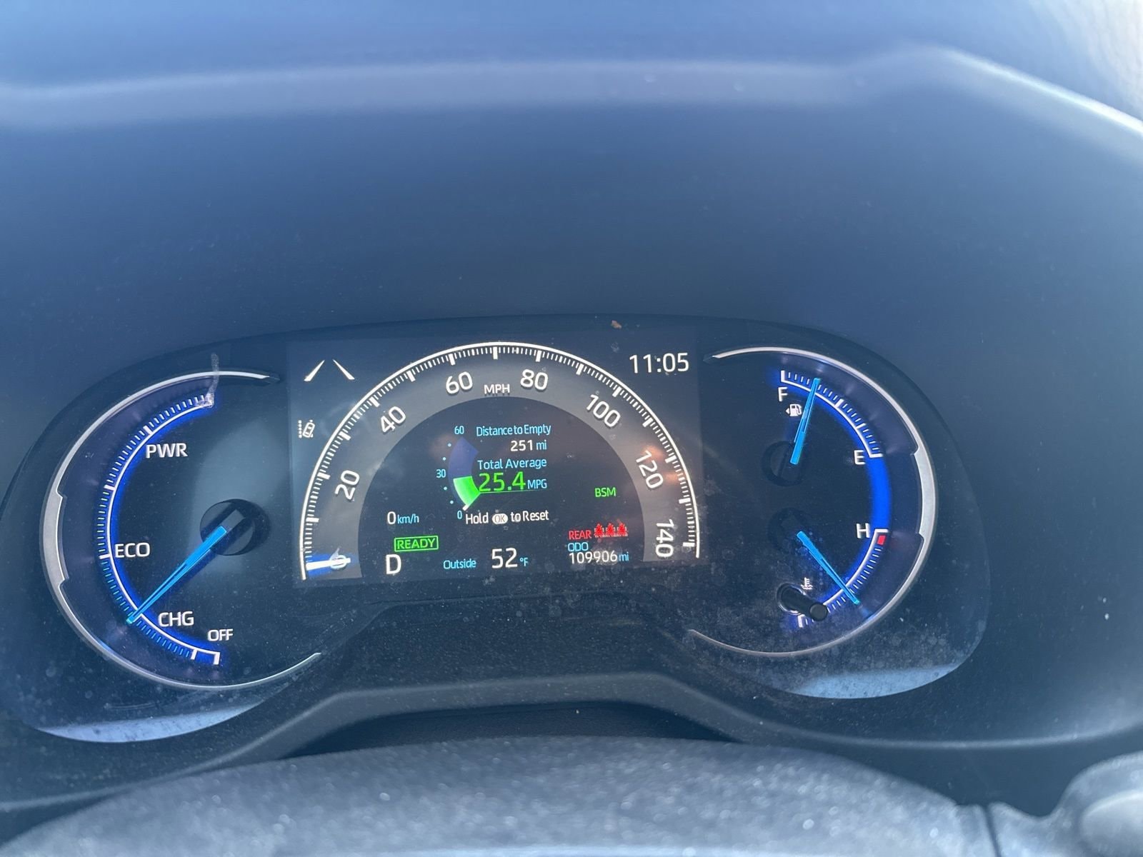 Thumbnail: 2019 Toyota RAV4 - 19