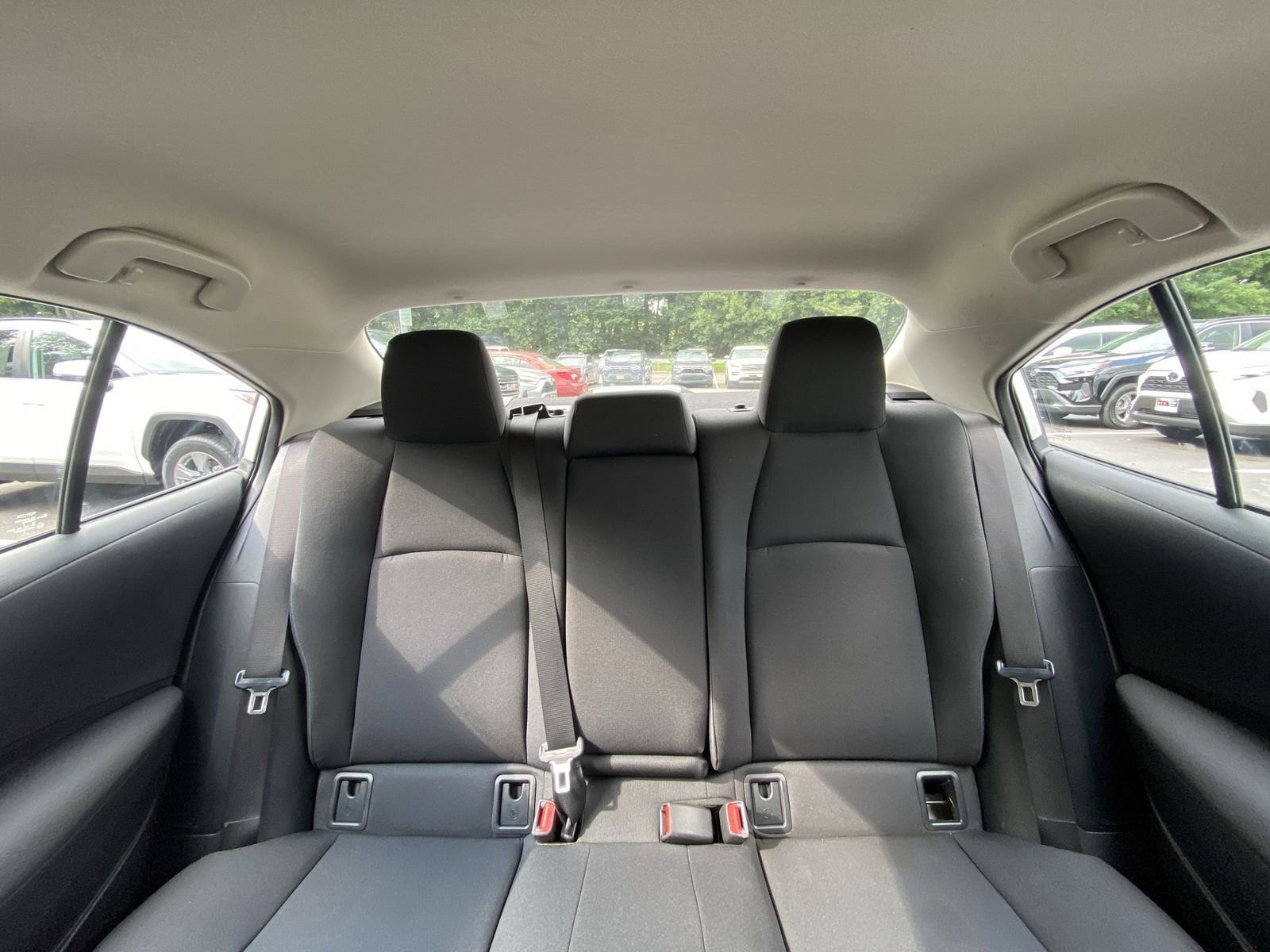 Thumbnail: 2023 Toyota Corolla - 31