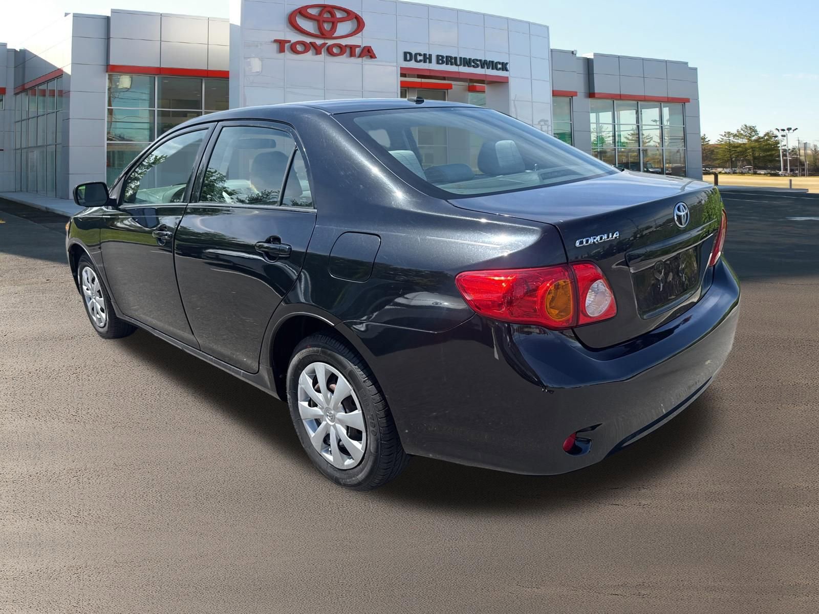 Thumbnail: 2010 Toyota Corolla - 13