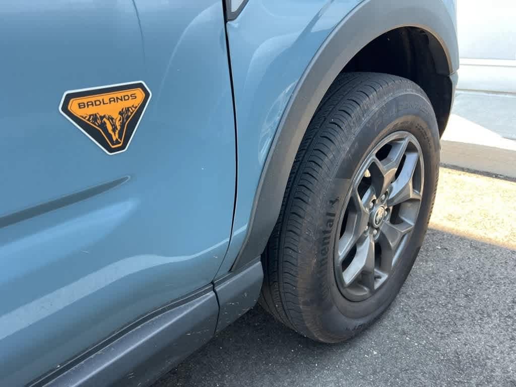 Thumbnail: 2022 Ford Bronco Sport - 6