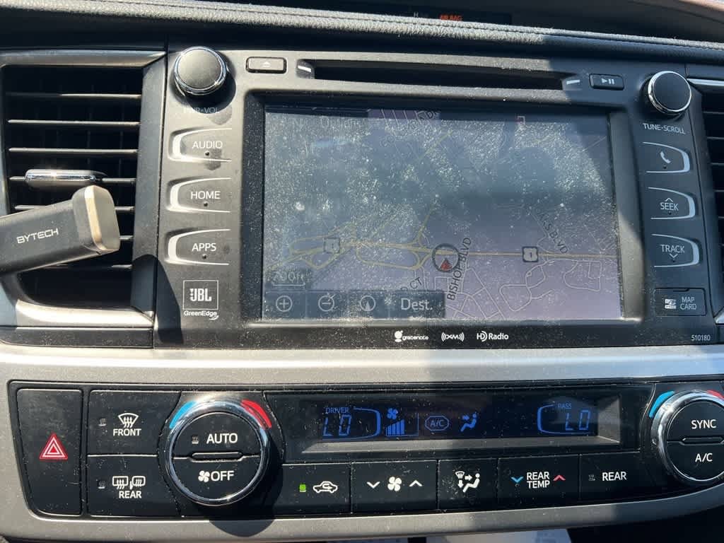 Thumbnail: 2018 Toyota Highlander - 5