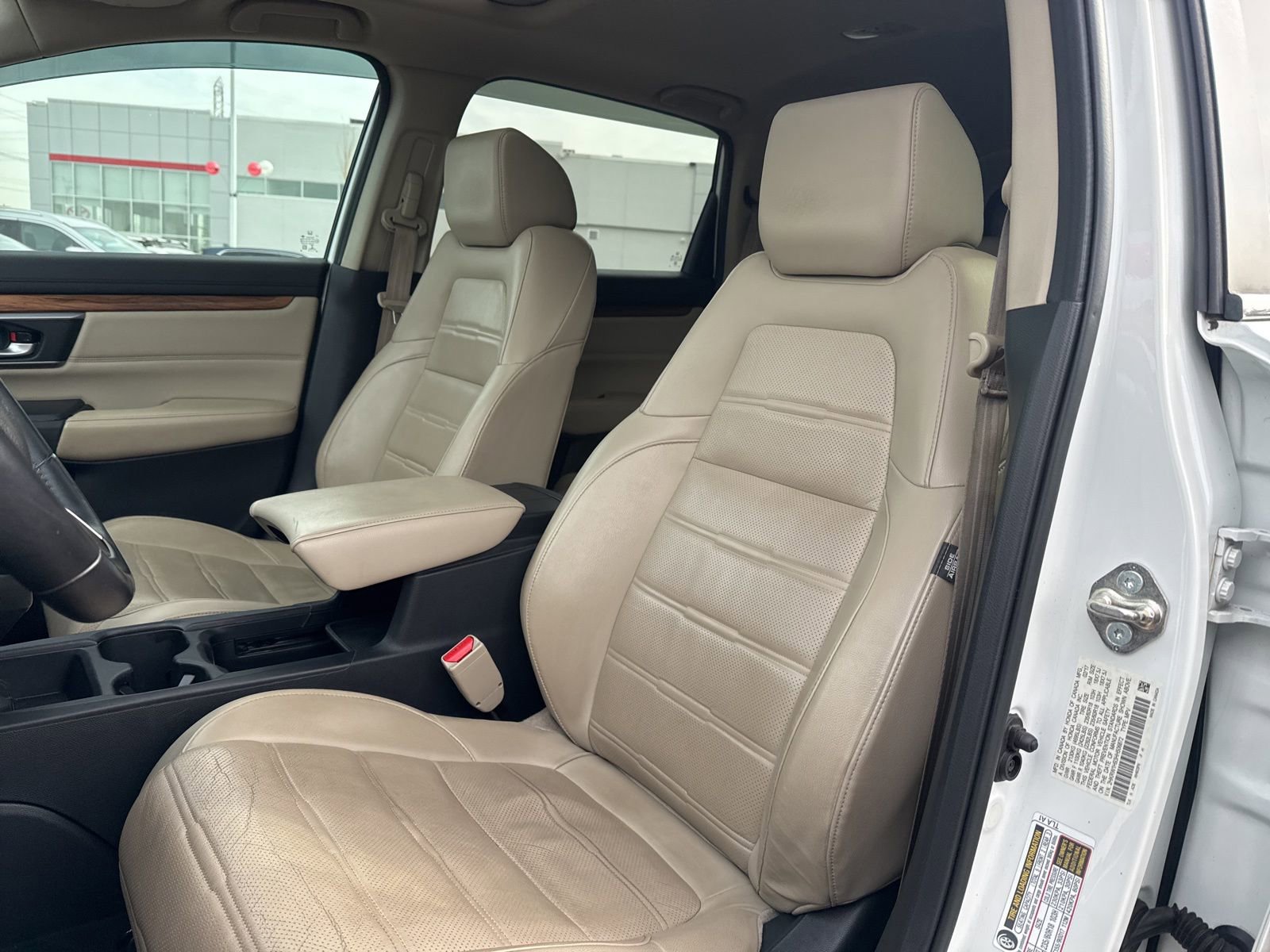 Thumbnail: 2017 Honda CR-V - 18