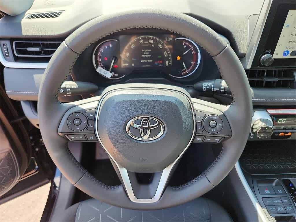 Thumbnail: 2025 Toyota RAV4 - 11