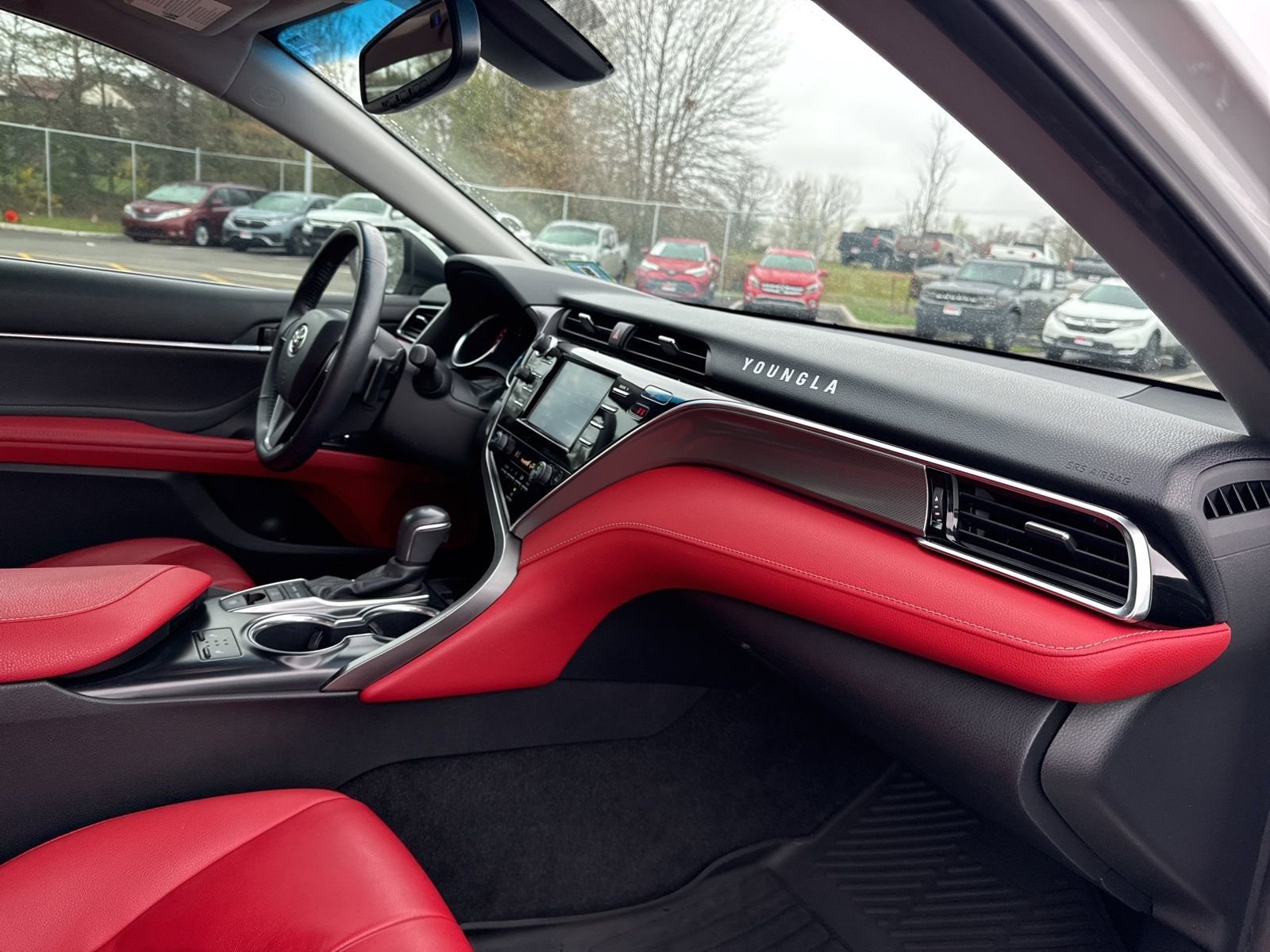 Thumbnail: 2018 Toyota Camry - 20