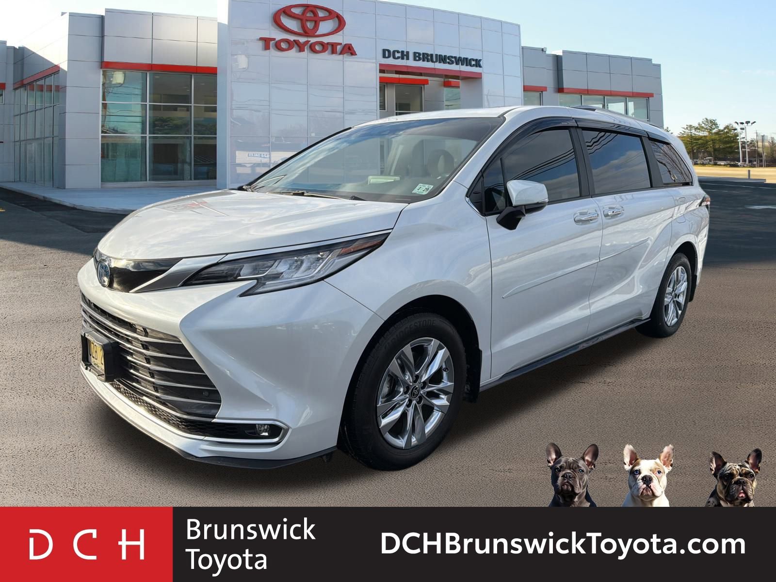 Thumbnail: 2024 Toyota Sienna - 1