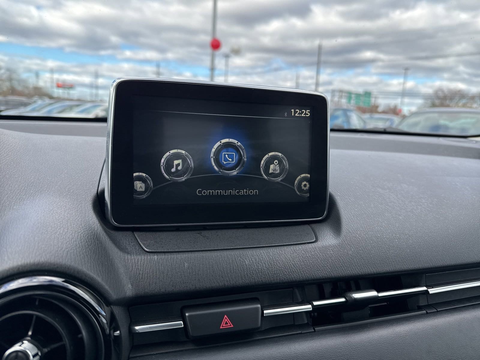 Thumbnail: 2018 Toyota Yaris iA - 24