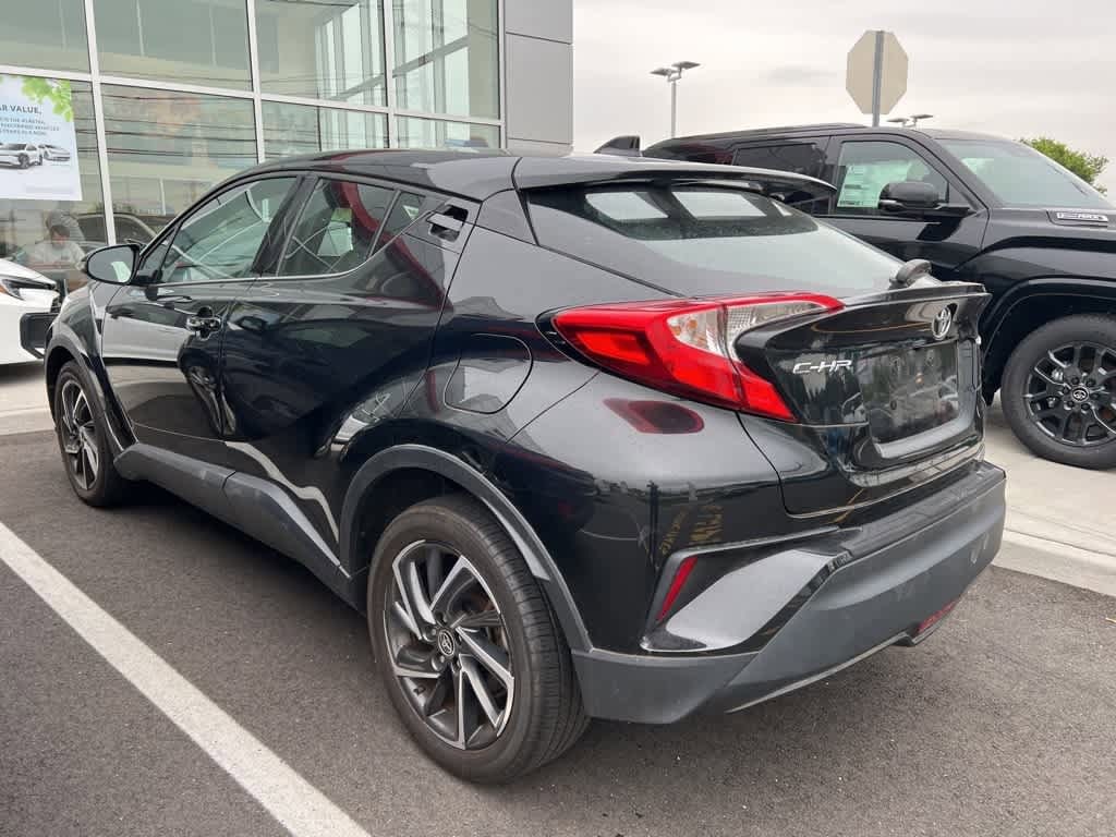 Thumbnail: 2022 Toyota C-HR - 4