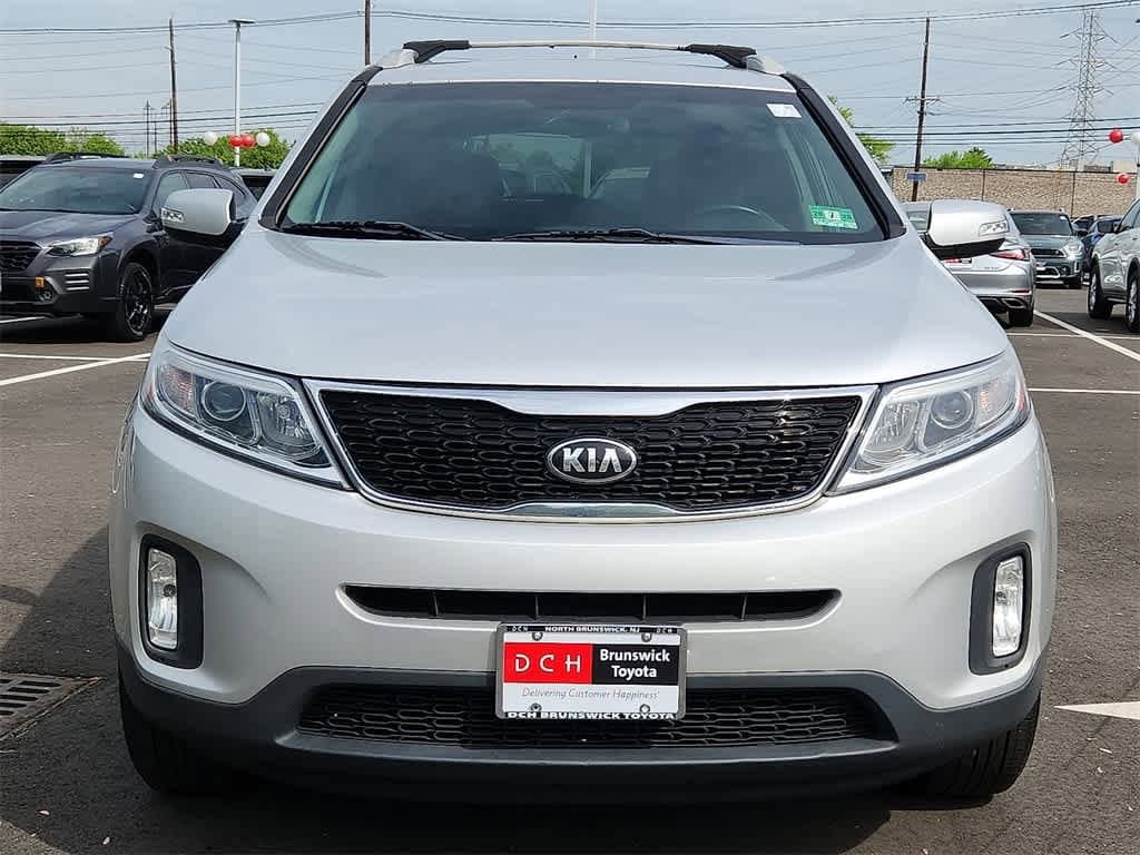 Used 2015 Kia Sorento LX with VIN 5XYKT3A65FG581163 for sale in North Brunswick, NJ