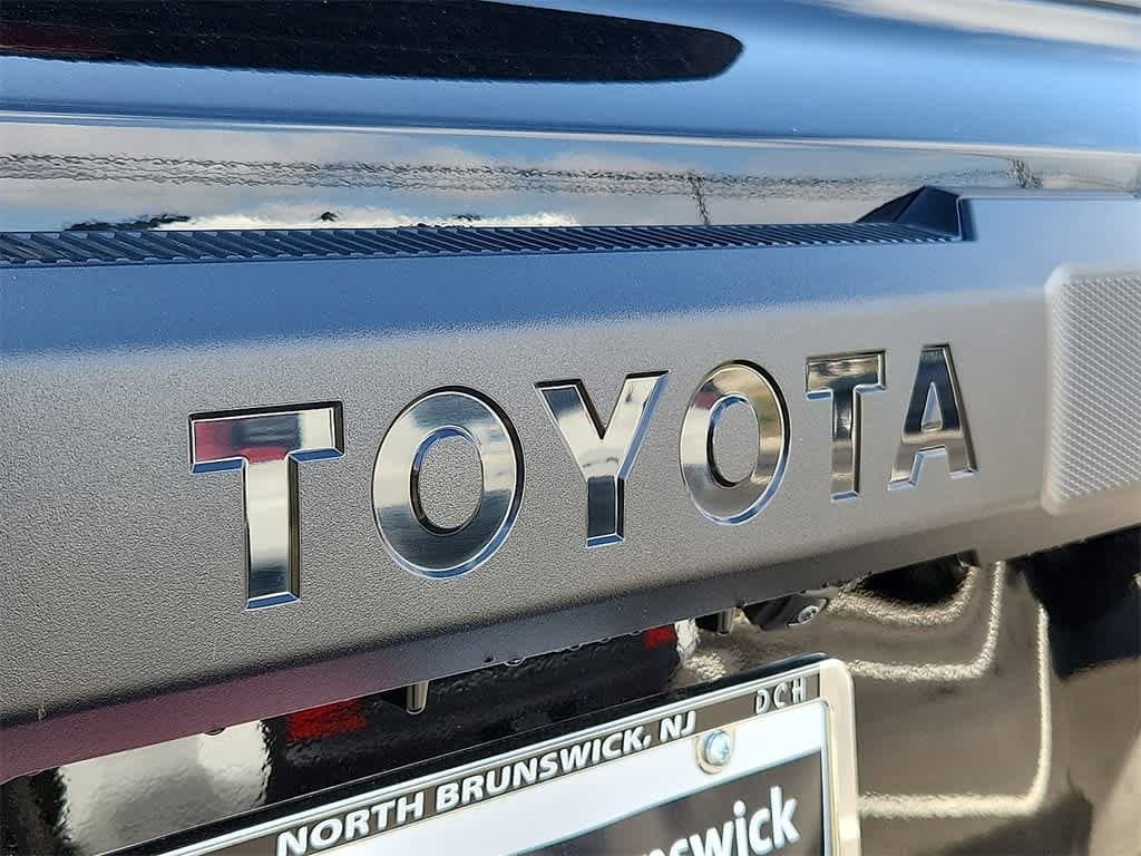 Thumbnail: 2025 Toyota 4Runner - 17