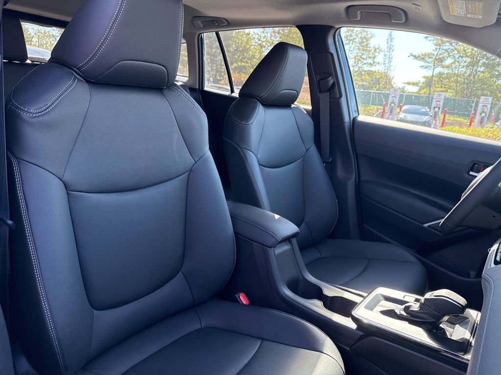 Thumbnail: 2026 Toyota Corolla Cross - 14