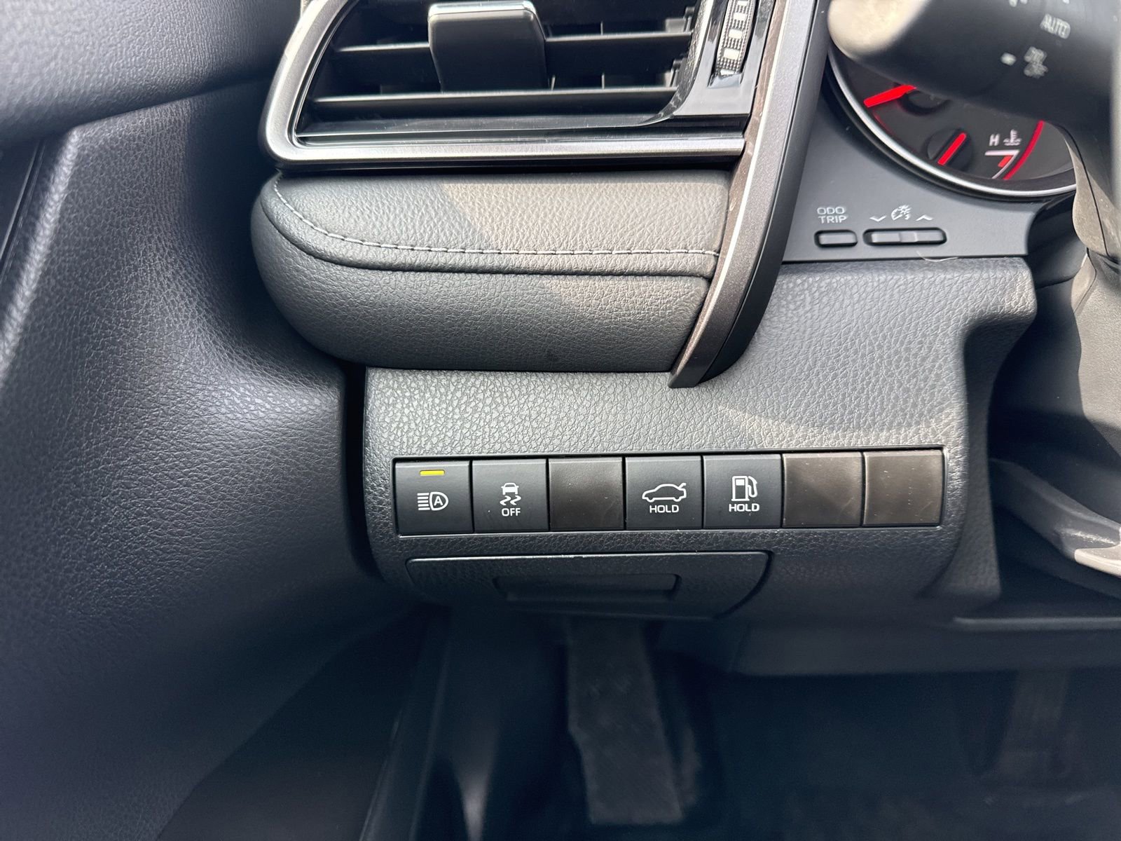 Thumbnail: 2024 Toyota Camry - 31