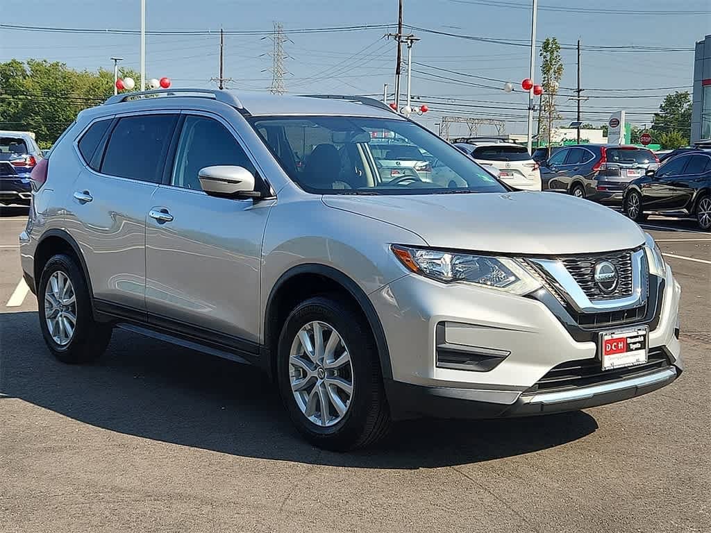 Thumbnail: 2018 Nissan Rogue - 3
