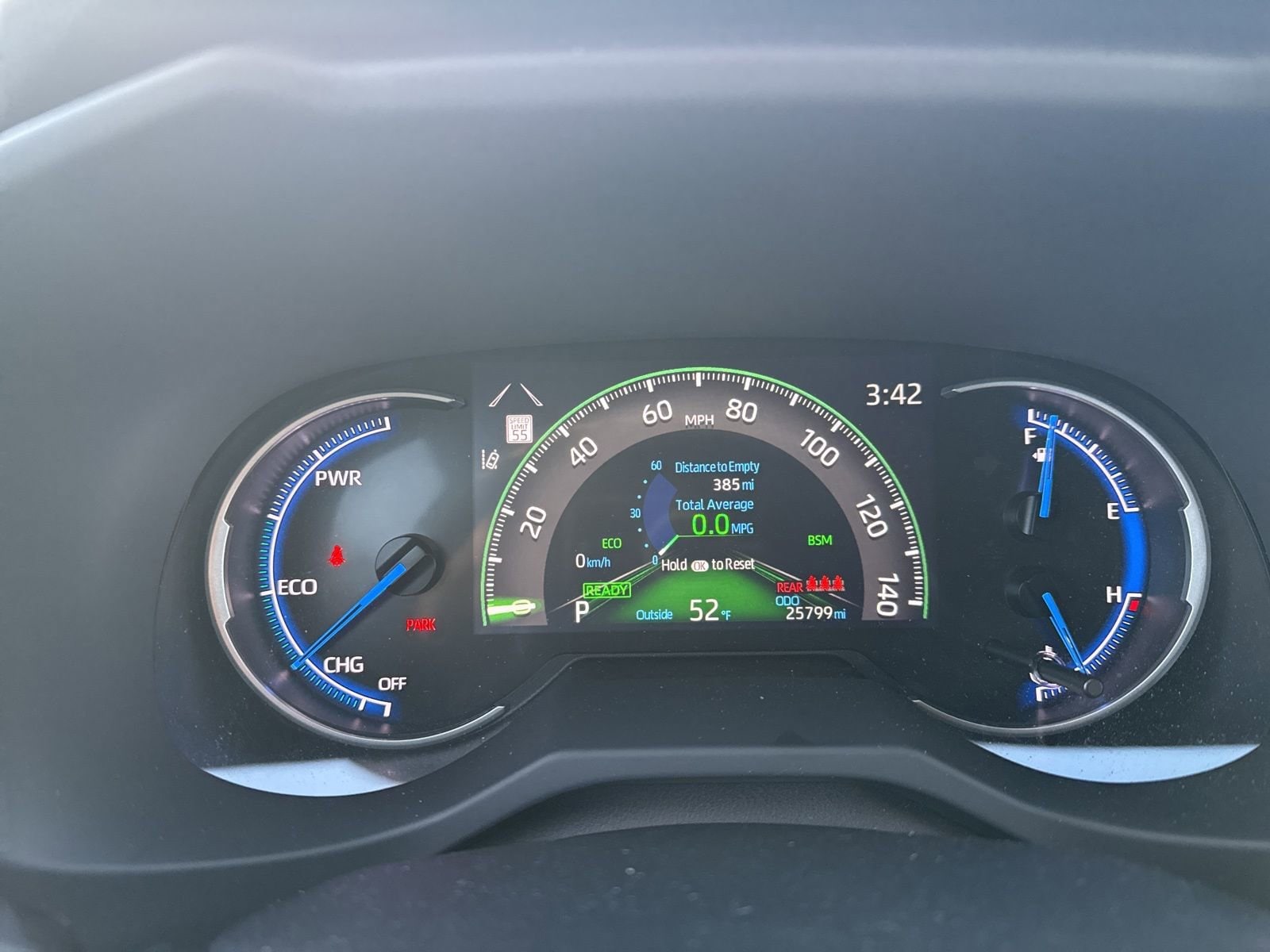 Thumbnail: 2023 Toyota RAV4 - 32