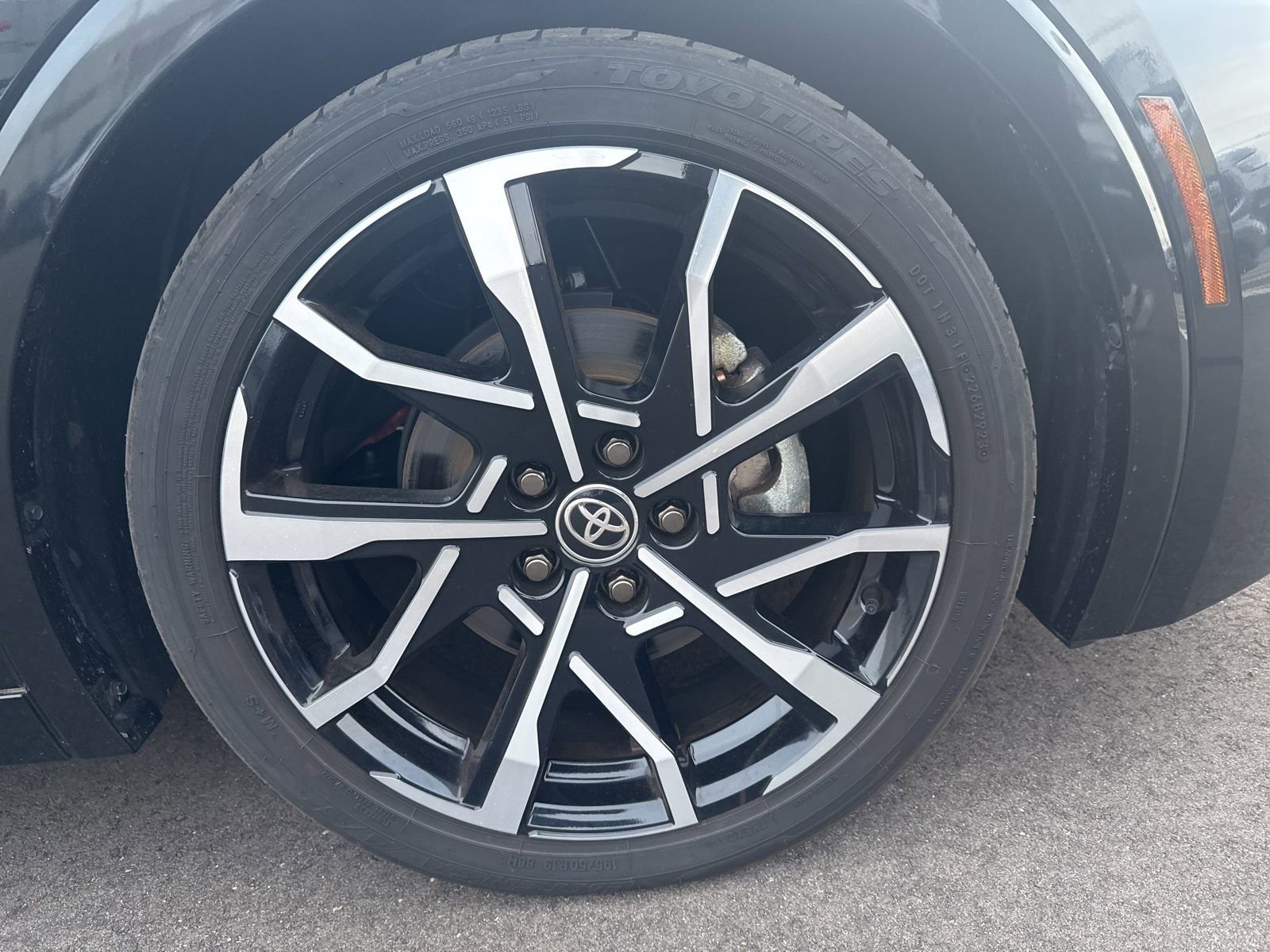 Thumbnail: 2023 Toyota Prius Prime - 15