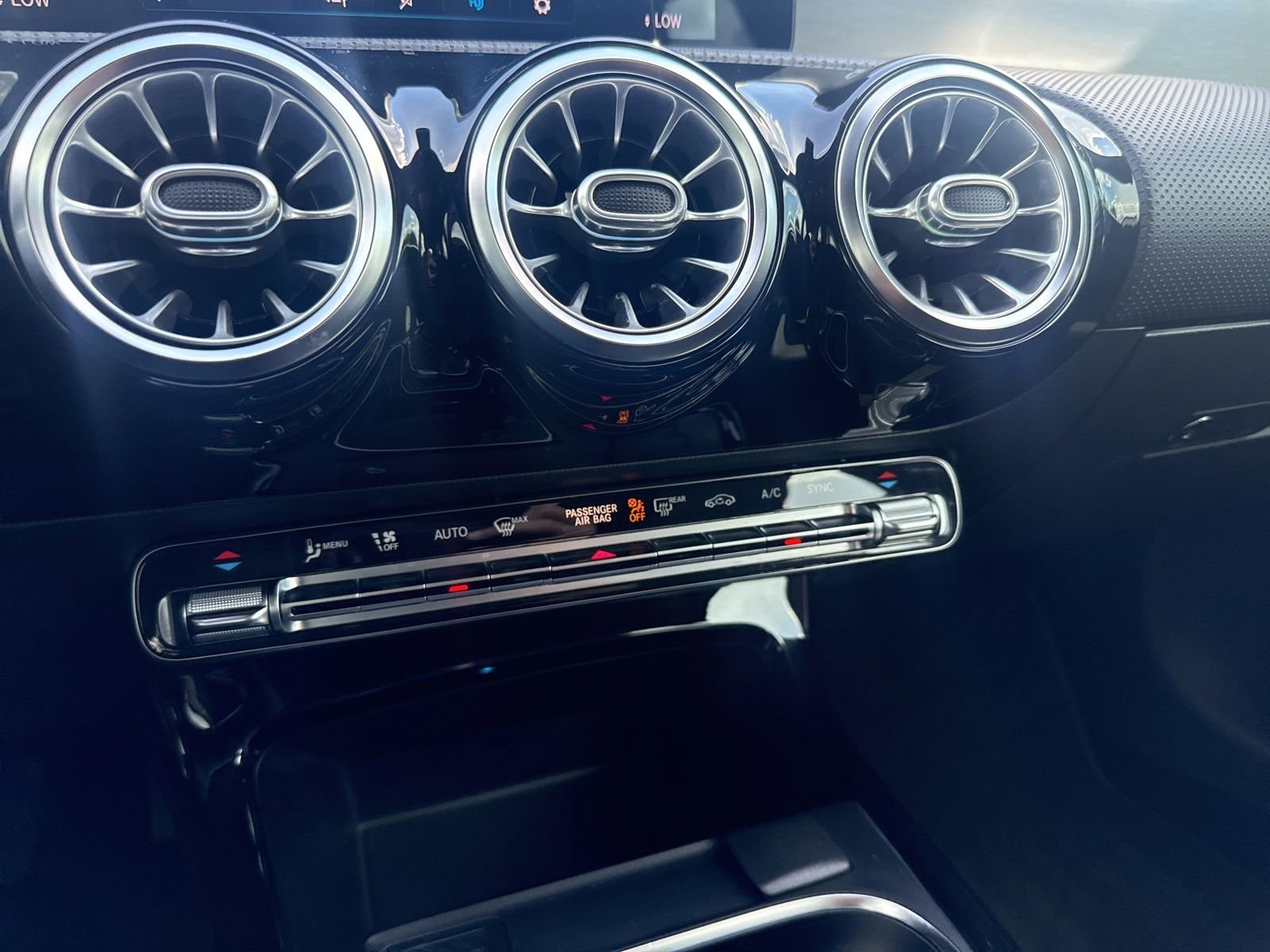 Thumbnail: 2021 Mercedes-Benz A-Class - 26