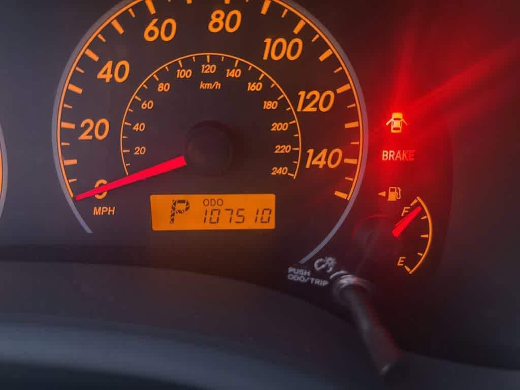 Thumbnail: 2010 Toyota Corolla - 16