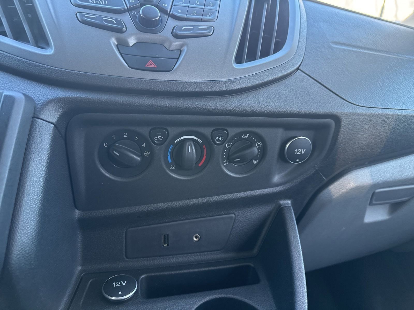 Thumbnail: 2016 Ford Transit Series - 27